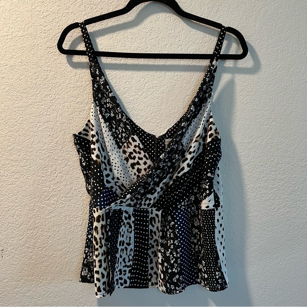 Women’s CAbi black leopard print mock wrap tank top blouse size 8